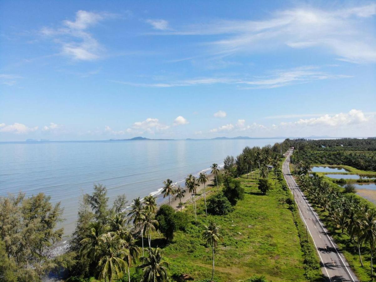 The Chevalley Beach Resort Satun Eksteriør bilde