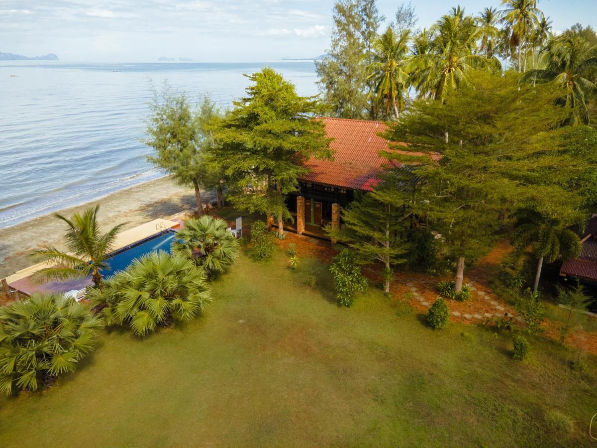 The Chevalley Beach Resort Satun Eksteriør bilde