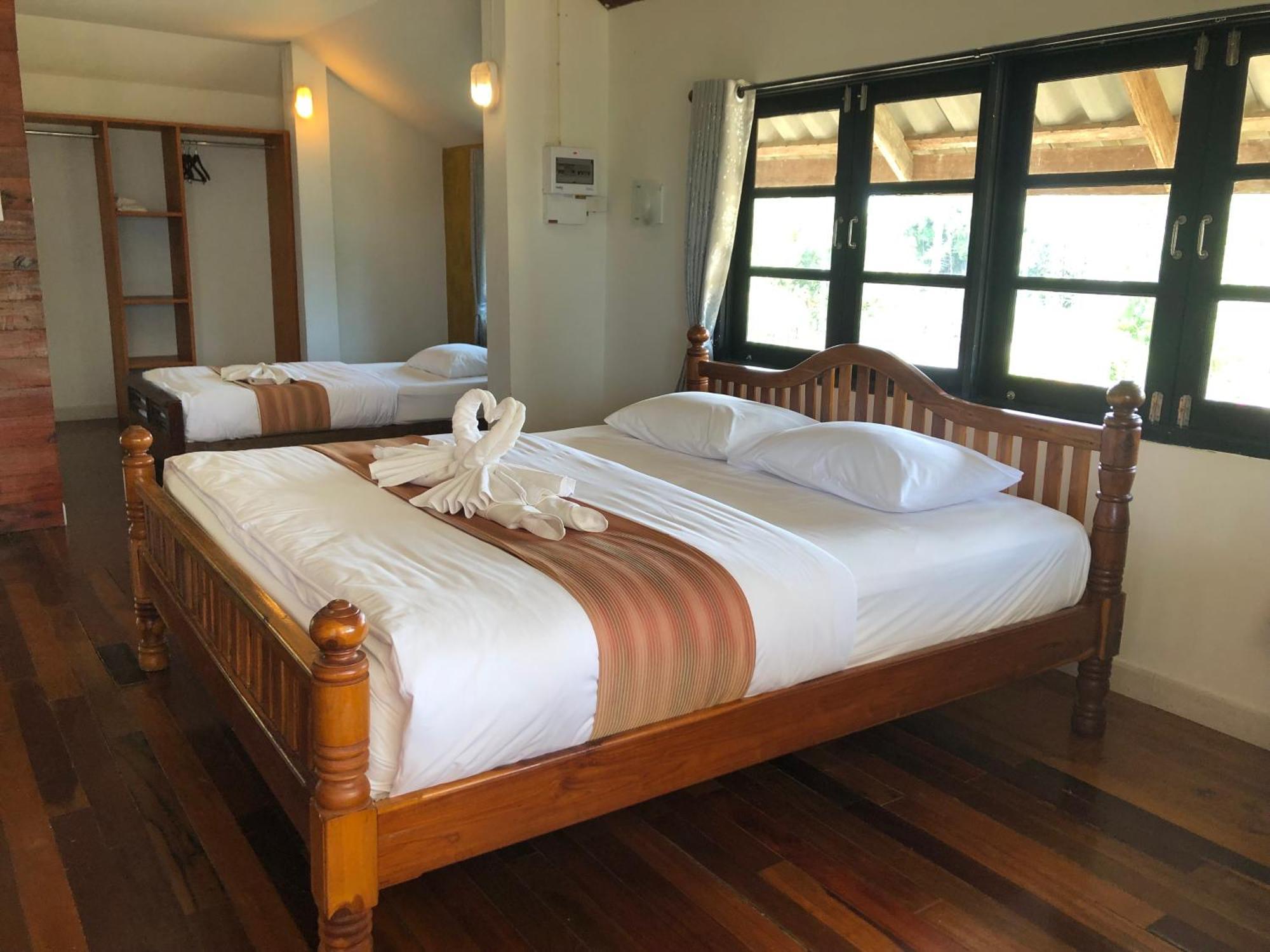 The Chevalley Beach Resort Satun Eksteriør bilde