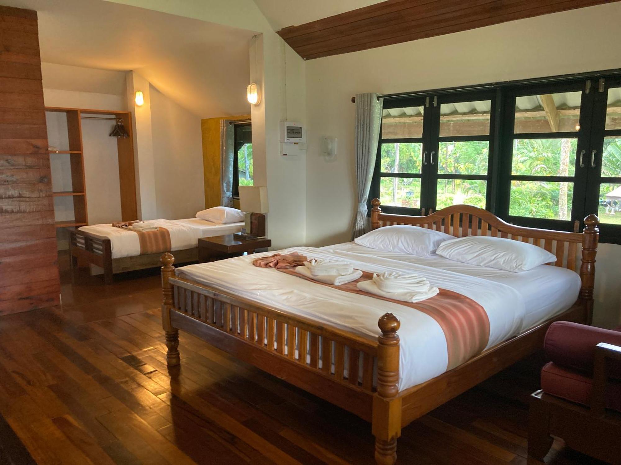 The Chevalley Beach Resort Satun Eksteriør bilde