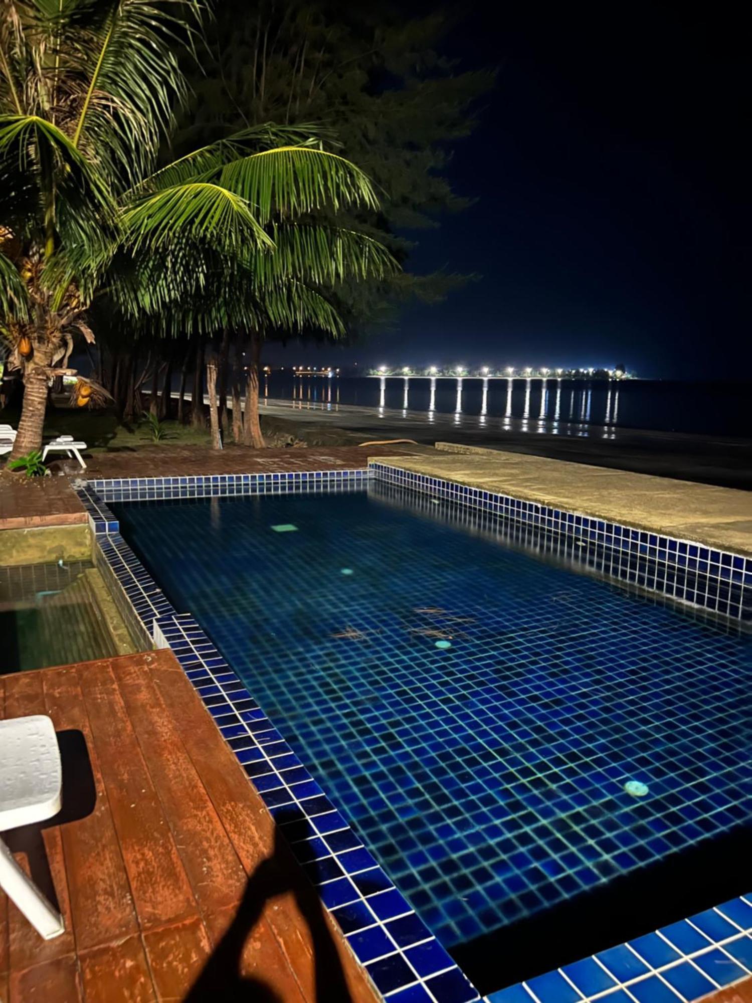 The Chevalley Beach Resort Satun Eksteriør bilde
