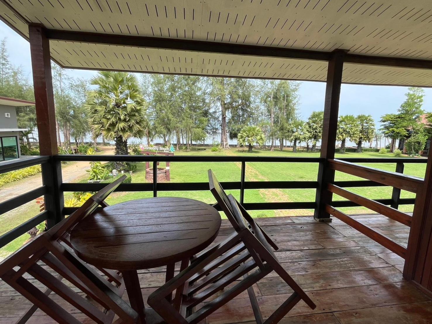 The Chevalley Beach Resort Satun Eksteriør bilde