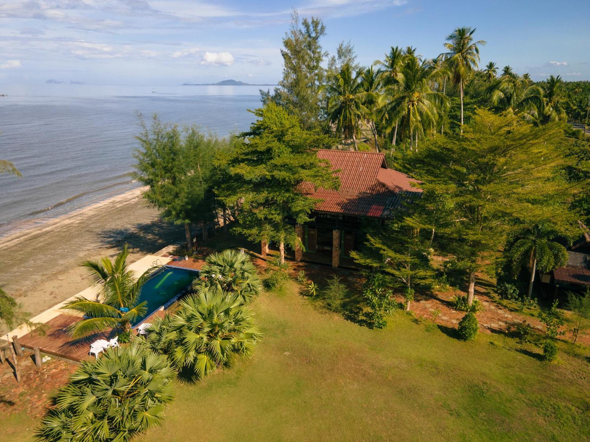The Chevalley Beach Resort Satun Eksteriør bilde